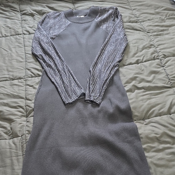 Fashion Nova Dresses & Skirts - Fashion Nova Black And Metallic Gray Shimmer Long Sleeve Dress Size 2X